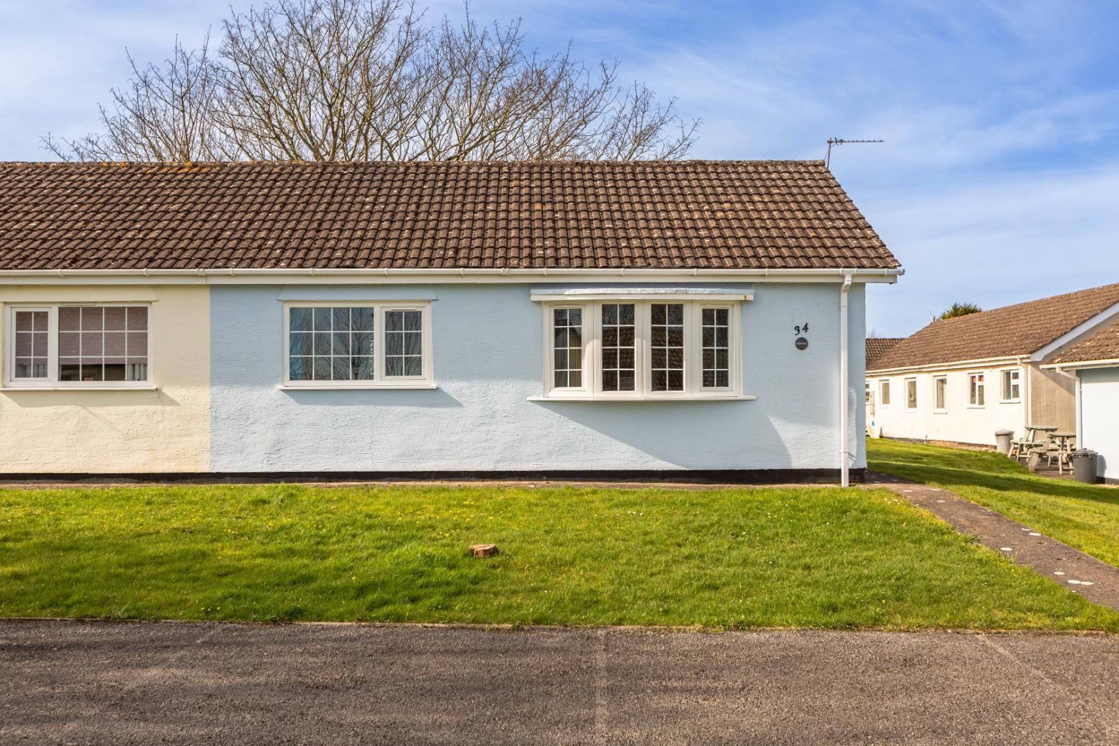 Monksland Road, Scurlage, Reynoldston, Swansea, SA3 1AY